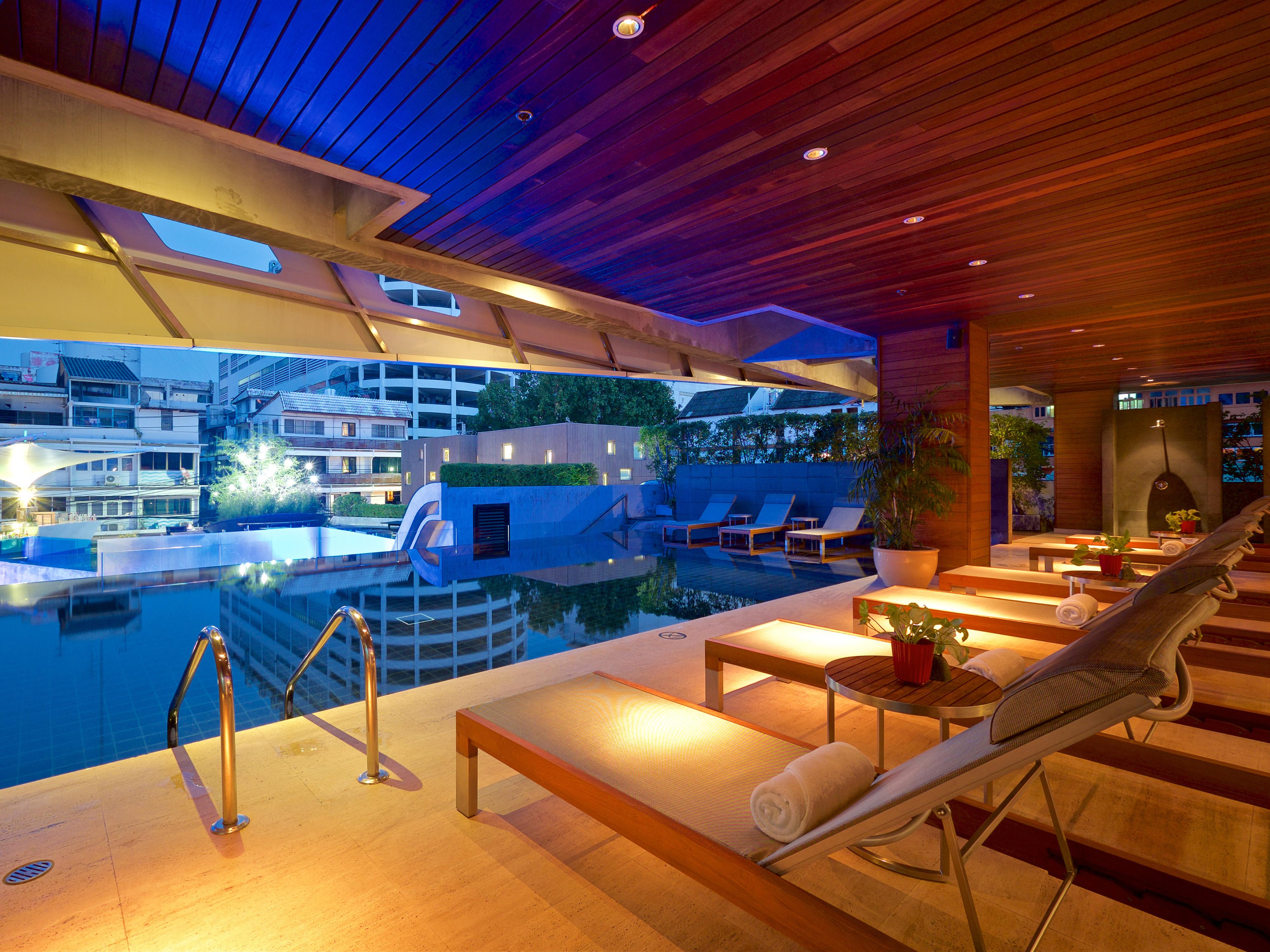 LiT BANGKOK Residence - SHA Extra Plus Banguecoque Exterior foto