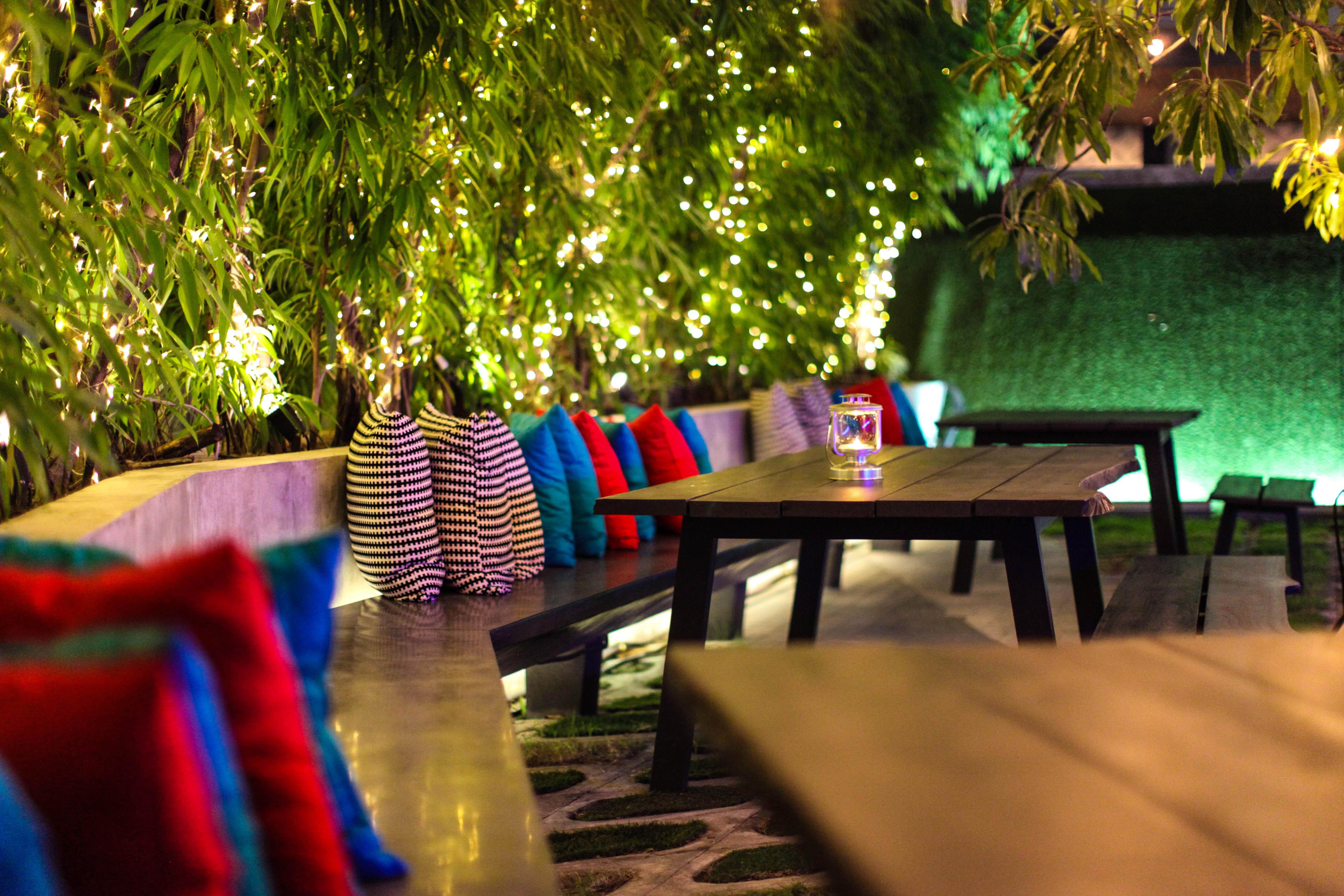 LiT BANGKOK Residence - SHA Extra Plus Banguecoque Exterior foto