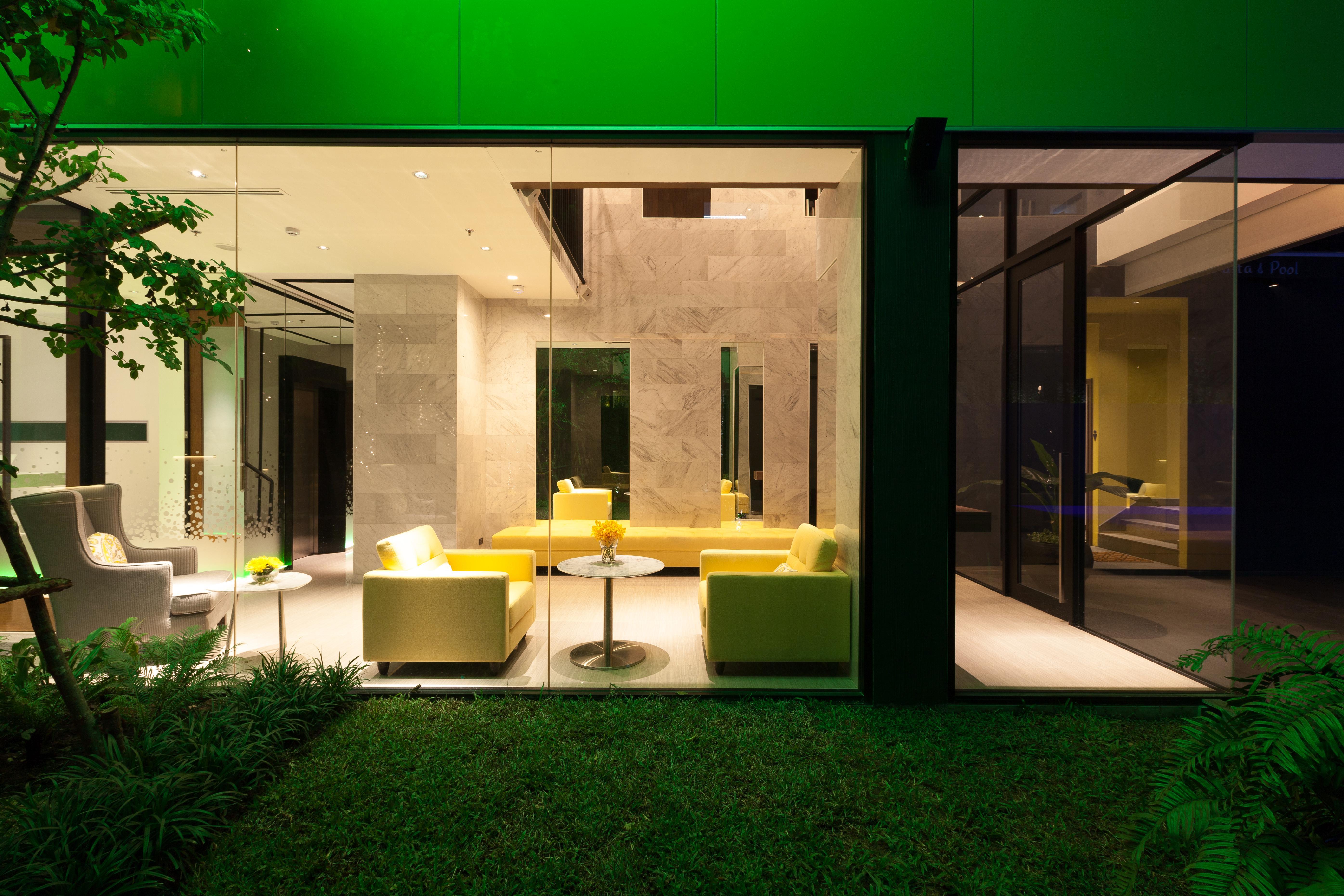 LiT BANGKOK Residence - SHA Extra Plus Banguecoque Exterior foto