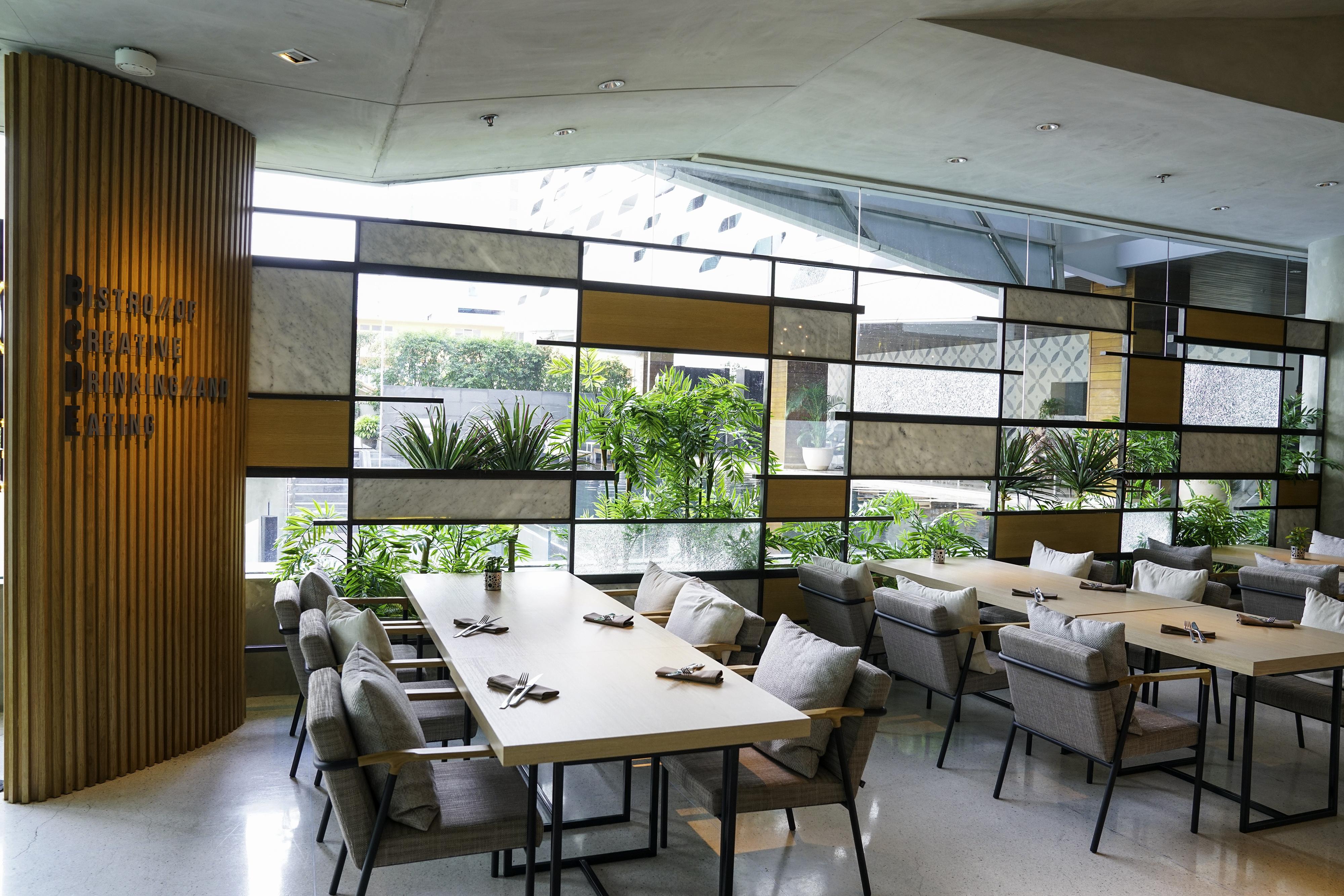 LiT BANGKOK Residence - SHA Extra Plus Banguecoque Exterior foto