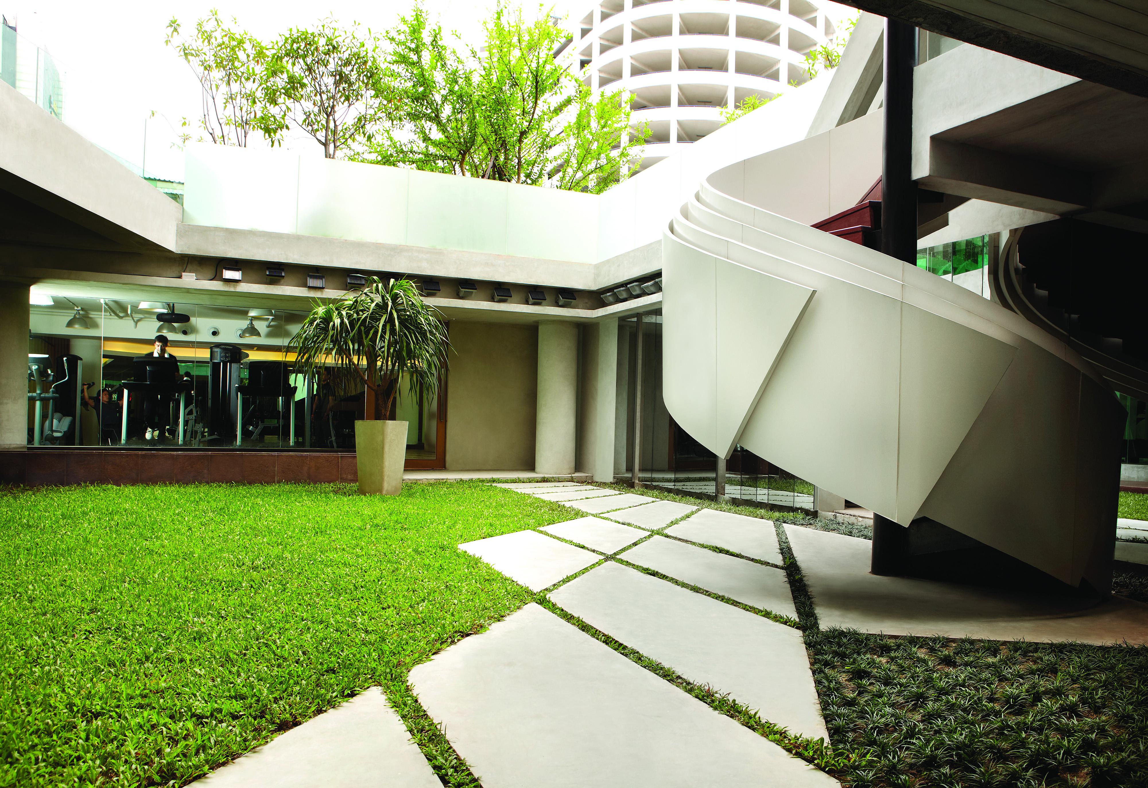 LiT BANGKOK Residence - SHA Extra Plus Banguecoque Exterior foto