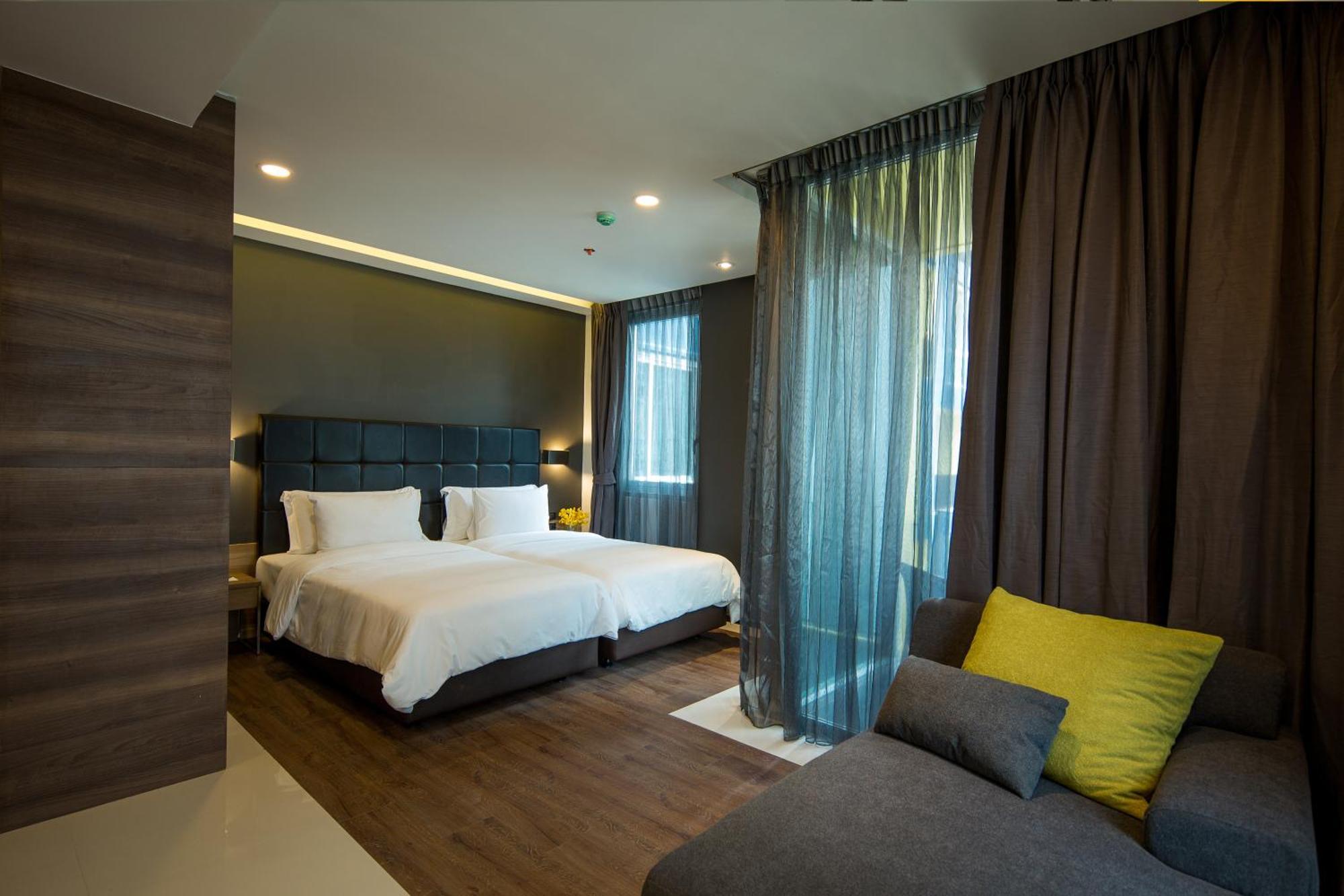 LiT BANGKOK Residence - SHA Extra Plus Banguecoque Exterior foto